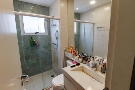 Apartamento à venda com 177m², 3 quartos e 2 vagas Apartamento à venda com 177m², 3 quartos e 2 vagasBanheiro da Suíte 2
