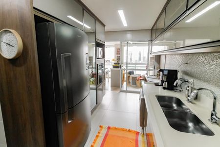 Apartamento à venda com 177m², 3 quartos e 2 vagas Apartamento à venda com 177m², 3 quartos e 2 vagasCozinha