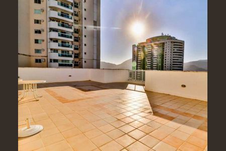 Apartamento à venda com 83m², 3 quartos e 1 vaga