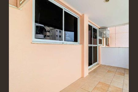 Apartamento à venda com 83m², 3 quartos e 1 vaga