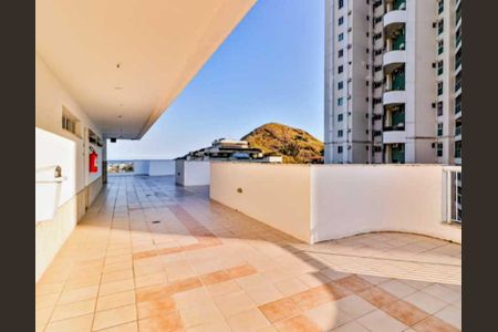 Apartamento à venda com 83m², 3 quartos e 1 vaga