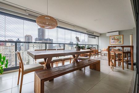 Apartamento à venda com 164m², 3 quartos e 2 vagasVaranda da Sala/Cozinha