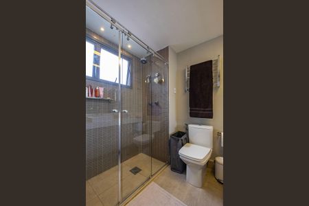 Apartamento à venda com 164m², 3 quartos e 2 vagasBanheiro da Suíte 1