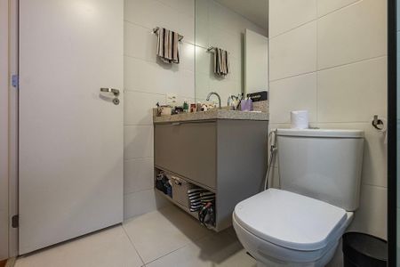 Apartamento à venda com 164m², 3 quartos e 2 vagasBanheiro da Suíte 2