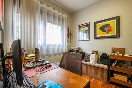 Apartamento à venda com 164m², 3 quartos e 2 vagasSuíte 2