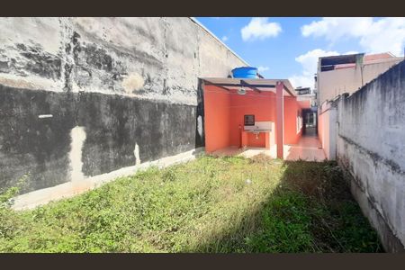 Casa à venda com 160m², 3 quartos e 3 vagas Casa à venda com 160m², 3 quartos e 3 vagasÁrea externa