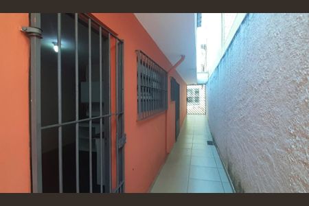 Casa à venda com 160m², 3 quartos e 3 vagas Casa à venda com 160m², 3 quartos e 3 vagasÁrea externa