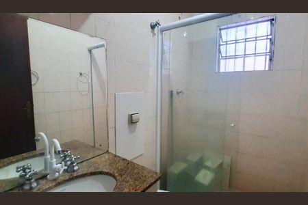Banheiro  de casa à venda com 3 quartos, 160m² em Água Fria, São Paulo