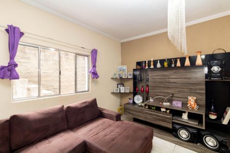 Casa à venda com 144m², 3 quartos e 2 vagas Casa à venda com 144m², 3 quartos e 2 vagasSala