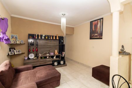 Casa à venda com 144m², 3 quartos e 2 vagas Casa à venda com 144m², 3 quartos e 2 vagasSala