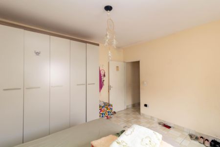 Casa à venda com 144m², 3 quartos e 2 vagas Casa à venda com 144m², 3 quartos e 2 vagasQuarto 1