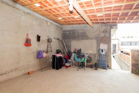 Casa à venda com 144m², 3 quartos e 2 vagas Casa à venda com 144m², 3 quartos e 2 vagasÁrea de Serviço