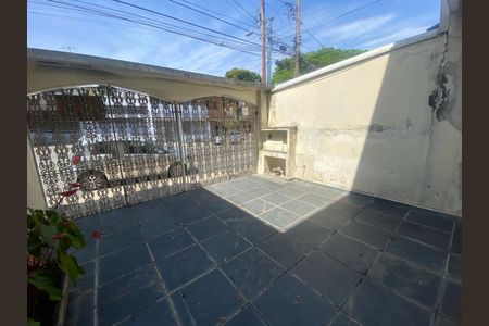 Casa à venda com 250m², 3 quartos e 2 vagasGaragem