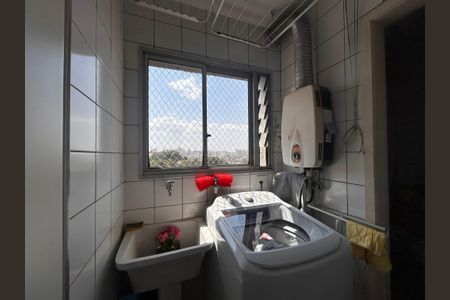 Apartamento à venda com 84m², 3 quartos e 2 vagas Apartamento à venda com 84m², 3 quartos e 2 vagasÁrea de Serviço