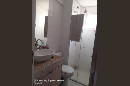 Banheiro de apartamento à venda com 3 quartos, 71m² em Vila Prudente, São Paulo