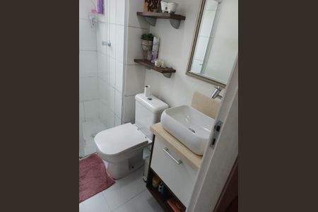 Banheiro de apartamento à venda com 3 quartos, 57m² em Novo Osasco, Osasco