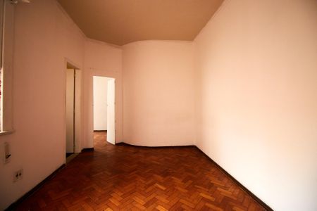 Apartamento à venda com 55m², 1 quarto e sem vagaSala
