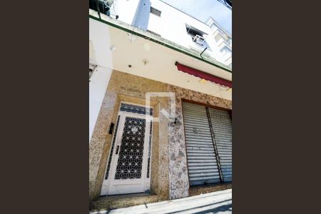 Apartamento à venda com 55m², 1 quarto e sem vagaFachada