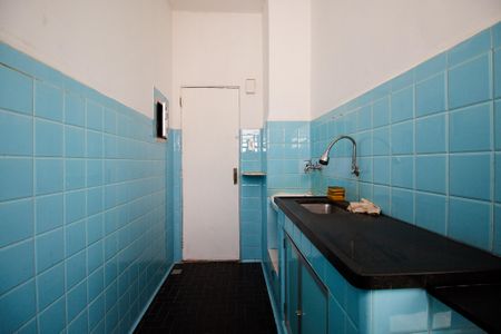 Apartamento à venda com 55m², 1 quarto e sem vagaCozinha e Área de Serviço