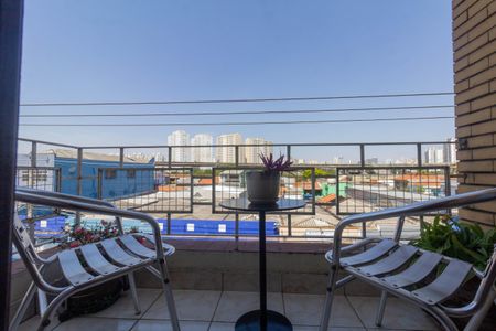 Apartamento para alugar com 112m², 2 quartos e sem vagaVaranda da Sala