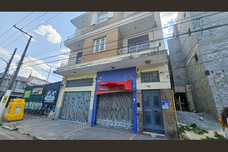 Apartamento para alugar com 112m², 2 quartos e sem vagaFachada