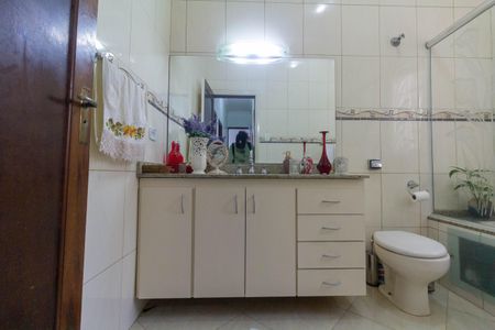 Apartamento para alugar com 112m², 2 quartos e sem vagaBanheiro