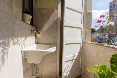 Apartamento para alugar com 112m², 2 quartos e sem vagaÁrea de Serviço