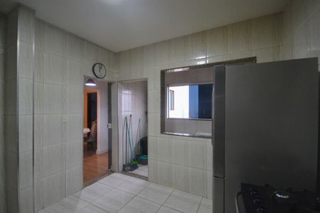 Apartamento para alugar com 80m², 2 quartos e 2 vagasCozinha