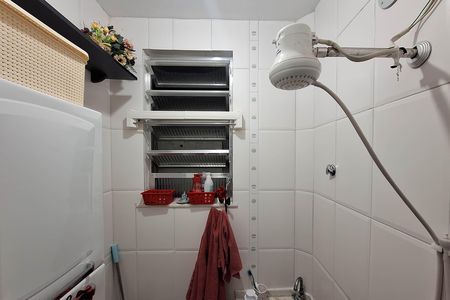Banheiro de kitnet/studio à venda com 1 quarto, 23m² em Centro, Niterói