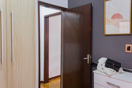 Casa à venda com 193m², 5 quartos e 1 vaga Casa à venda com 193m², 5 quartos e 1 vagaQuarto 3