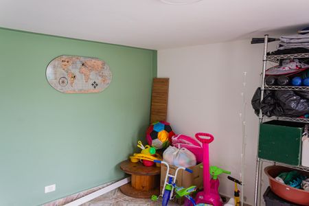 Casa à venda com 193m², 5 quartos e 1 vaga Casa à venda com 193m², 5 quartos e 1 vagaQuarto de Serviço