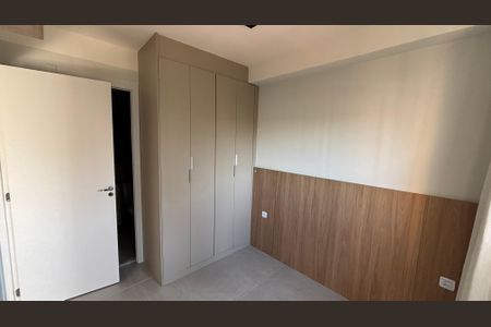 Quarto de kitnet/studio para alugar com 1 quarto, 27m² em Campo Belo, São Paulo