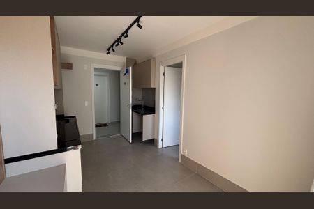 Sala/Cozinha de kitnet/studio para alugar com 1 quarto, 27m² em Campo Belo, São Paulo