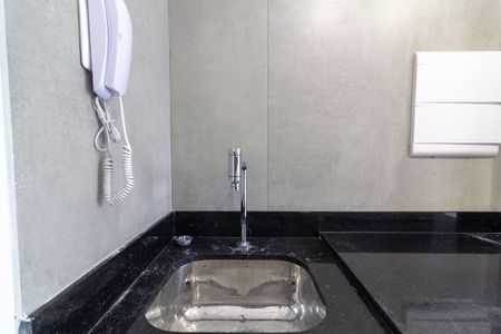 Apartamento à venda com 27m², 1 quarto e sem vaga Apartamento à venda com 27m², 1 quarto e sem vagaÁrea de Serviço