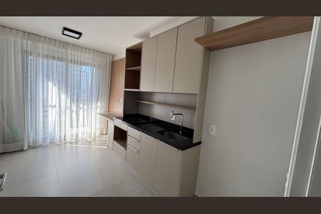 Sala/Cozinha de kitnet/studio para alugar com 1 quarto, 27m² em Campo Belo, São Paulo