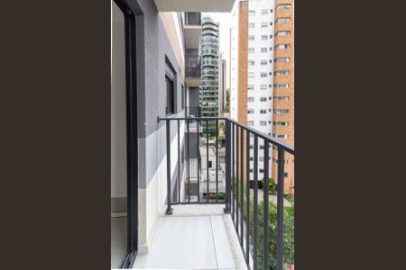 Apartamento à venda com 27m², 1 quarto e sem vaga Apartamento à venda com 27m², 1 quarto e sem vagaVaranda