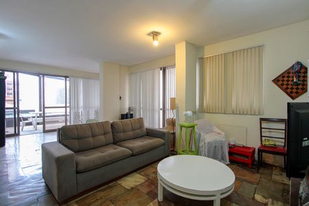 Apartamento para alugar com 250m², 3 quartos e sem vagaSala 2