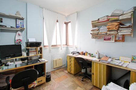 Apartamento para alugar com 250m², 3 quartos e sem vagaQuarto 2