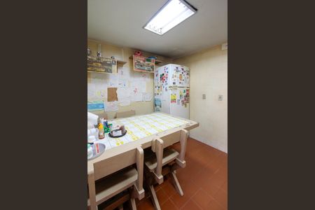 Apartamento para alugar com 250m², 3 quartos e sem vagaCozinha