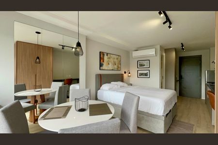 Studio para alugar com 27m², 1 quarto e sem vaga Studio para alugar com 27m², 1 quarto e sem vagaVaranda do Studio