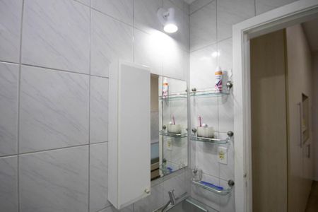 Casa à venda com 250m², 5 quartos e 3 vagasBanheiro da Suíte 2 casa 2