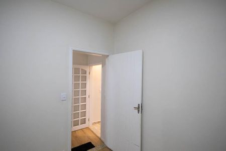 Casa à venda com 250m², 5 quartos e 3 vagasSuíte 1 casa 2