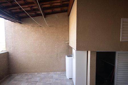 Casa à venda com 250m², 5 quartos e 3 vagasÁrea de Serviço casa 2