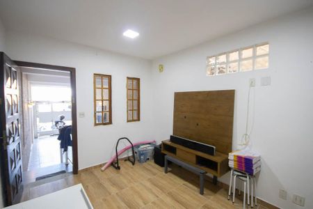 Casa à venda com 250m², 5 quartos e 3 vagasSala Casa 1