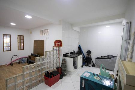 Casa à venda com 250m², 5 quartos e 3 vagasCozinha casa 1