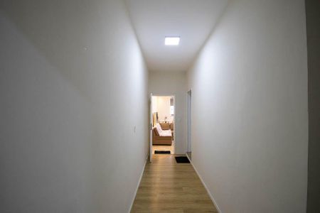 Casa à venda com 250m², 5 quartos e 3 vagasCorredor