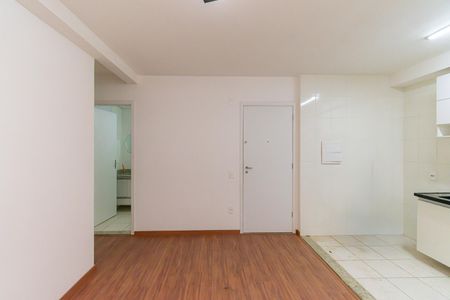 Sala de apartamento para alugar com 1 quarto, 50m² em Vila Metalúrgica, São Paulo