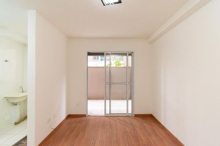 Sala de apartamento para alugar com 1 quarto, 50m² em Vila Metalúrgica, São Paulo