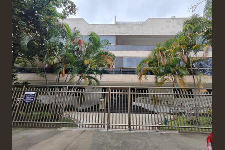 Apartamento à venda com 340m², 3 quartos e 3 vagasFachada