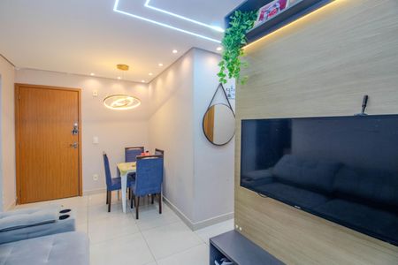 Sala de apartamento à venda com 2 quartos, 56m² em Morro Santana, Porto Alegre